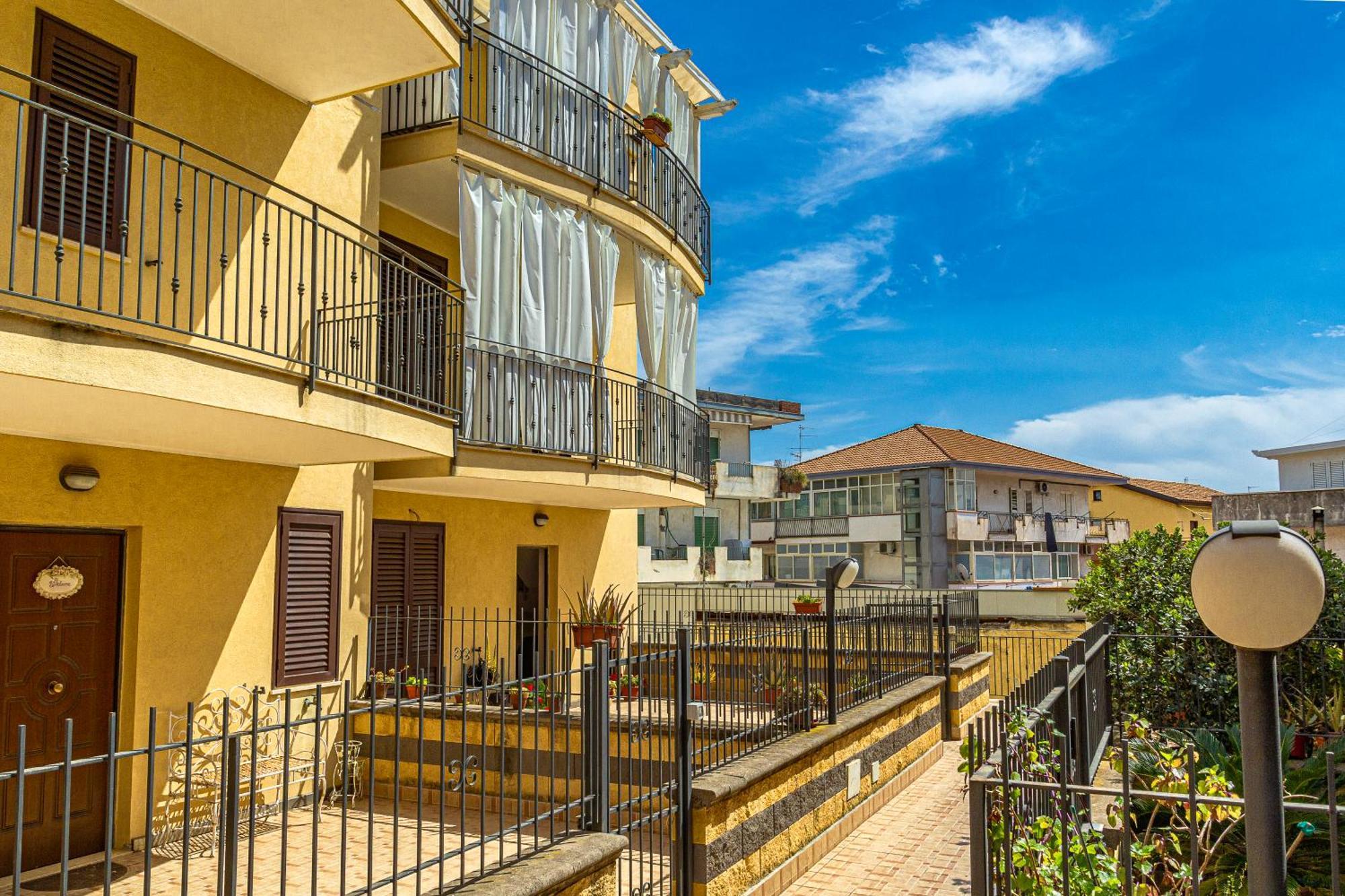 Villetta Desiderio Apartment Giardini-Naxos Buitenkant foto